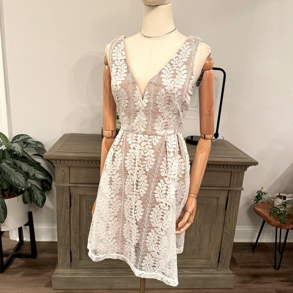 Lulu’s All of My Heart White Lace Skater Dress | Size Medium - Picture 2 of 12